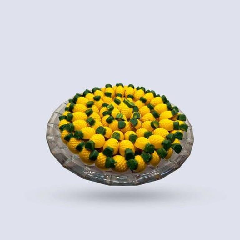 Luxury Pineapple Chocolate Tray - Image 1