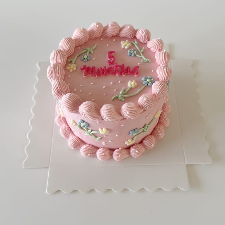 4-Inch Bento Cake (Hand-Piped Floral) - Image 2