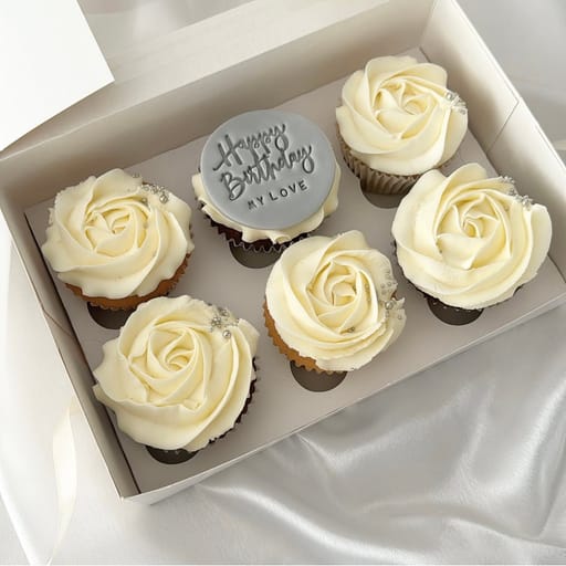 Box of 6 Cupcakes (with Personalised Topper)