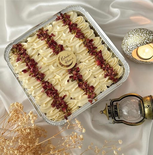 Tres Leches (Milk Cake) – Medium Tray (Serves 9)