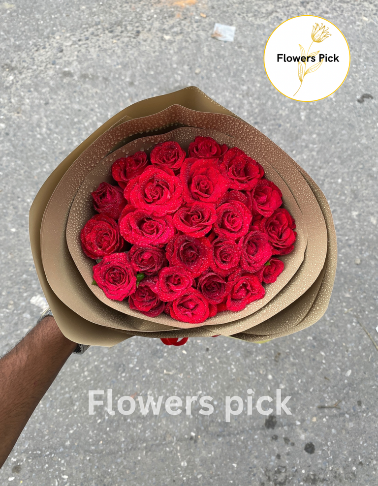 Red Roses Bouquet - Image 2
