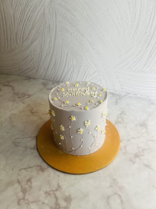 Mini Floral Cake 