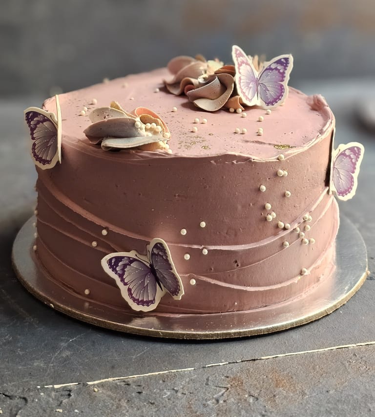 Smacaron Butterfly Delight Cake - Image 2