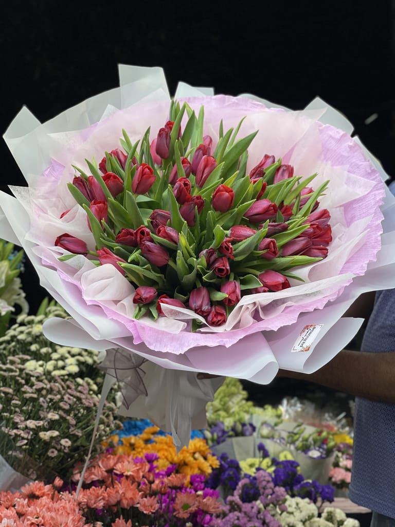 Tulip Bouquet - Image 1