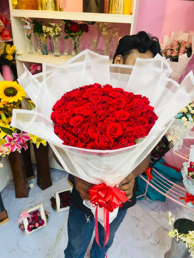 100 Rose Bouquet - Image 2