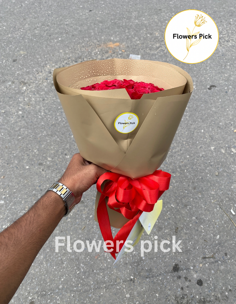 Red Roses Bouquet - Image 4