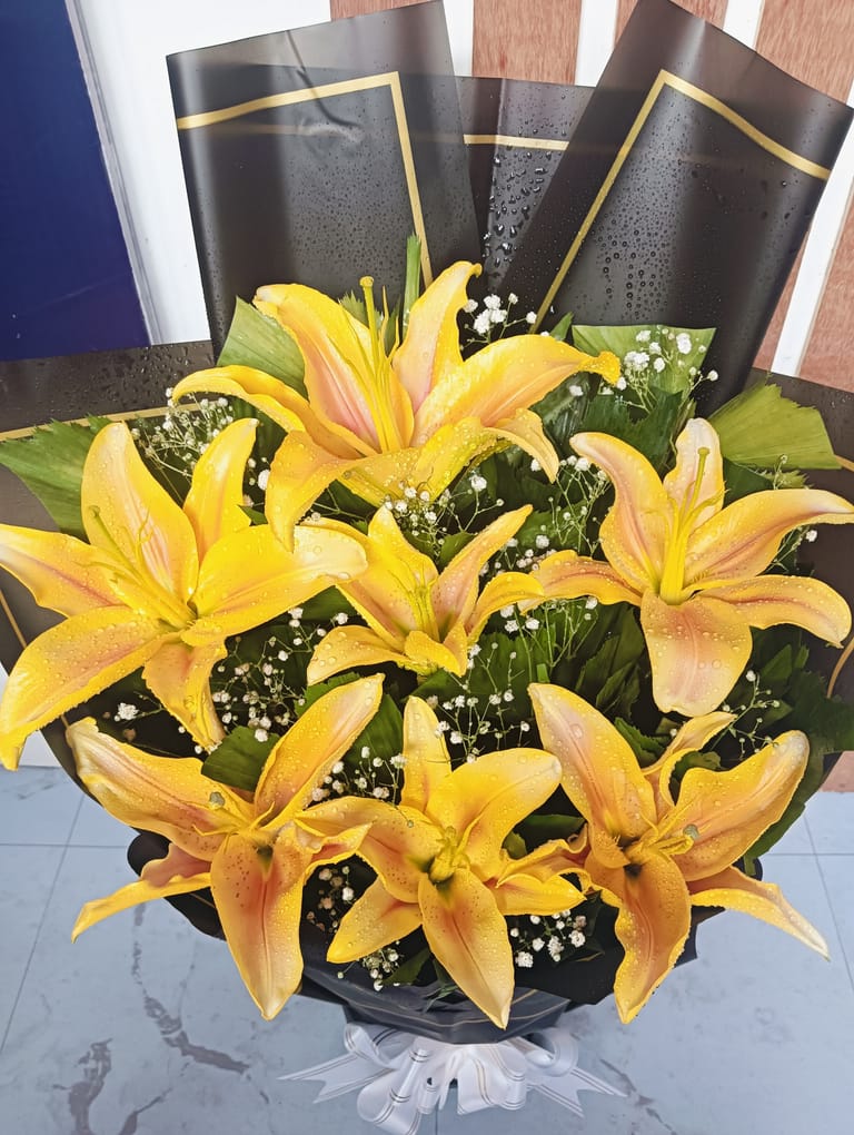 Lily Bouquet - Image 2