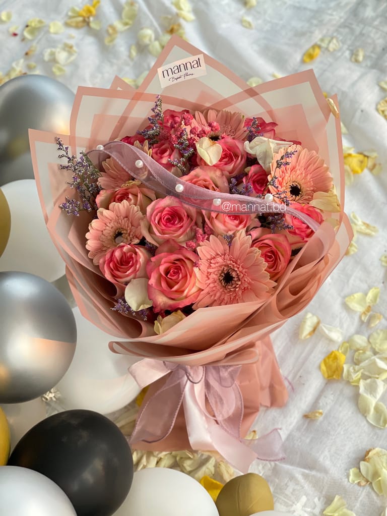 NIA Rose & Gerbera Bouquet - Image 1