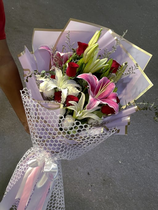 Lily & Rose Mixed Bouquet 