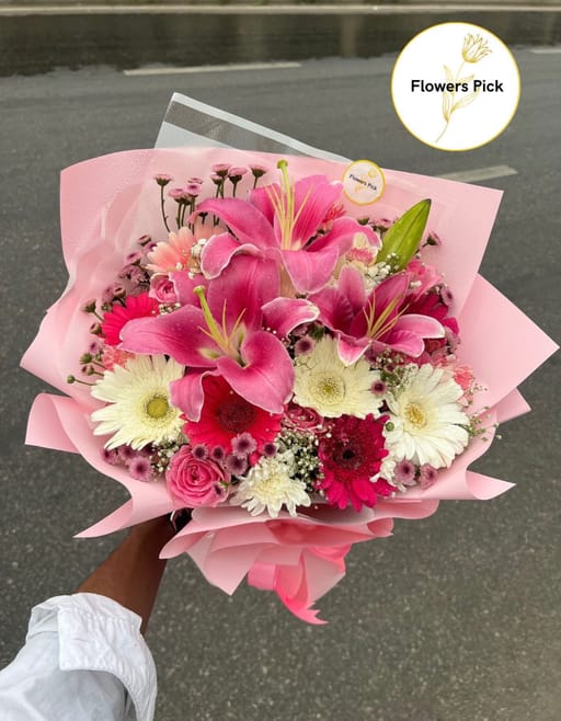 Mixed Flowers Bouquet