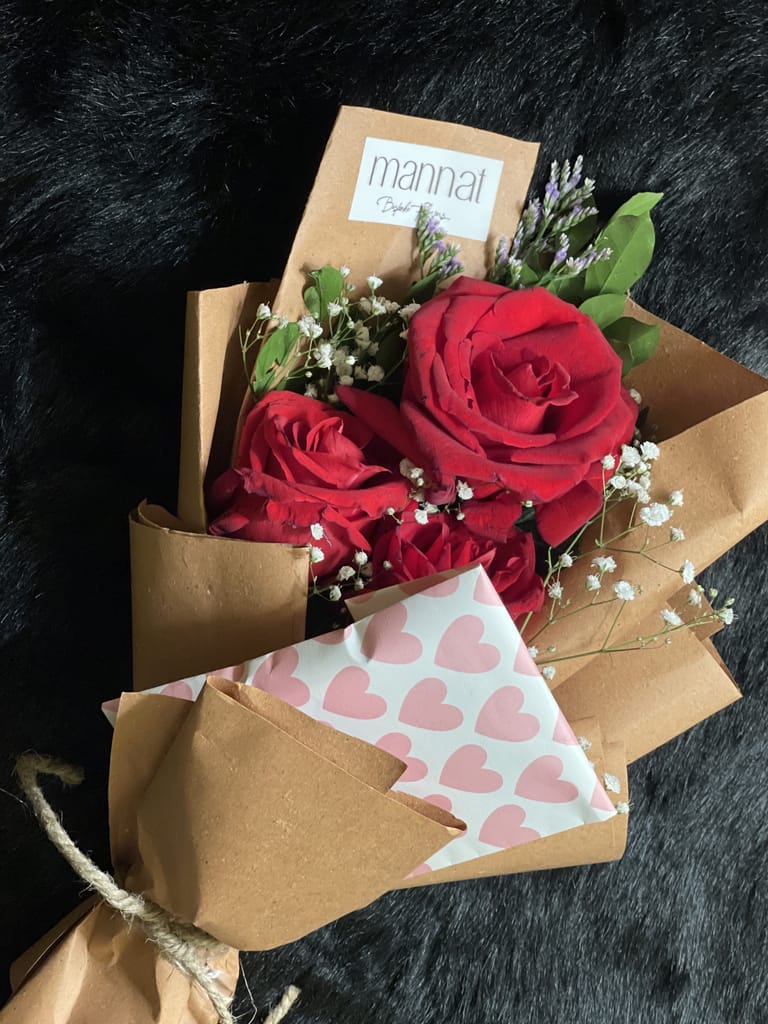Mini Rose Package - Image 3