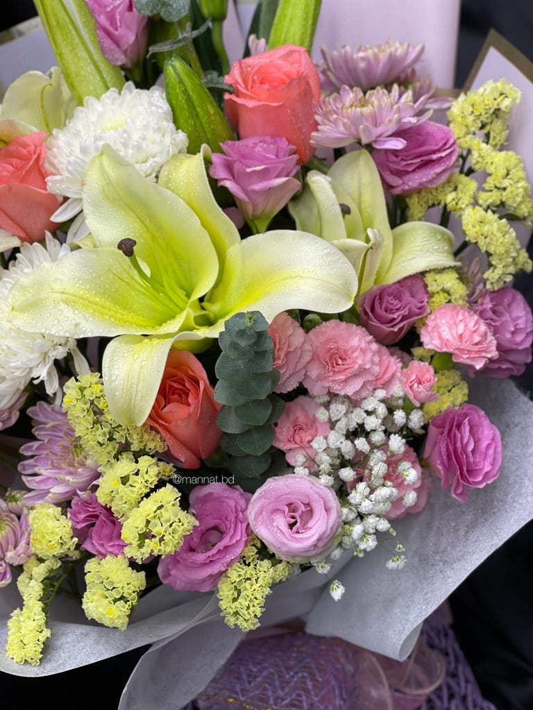 Lily Mixed Bouquet - Image 2