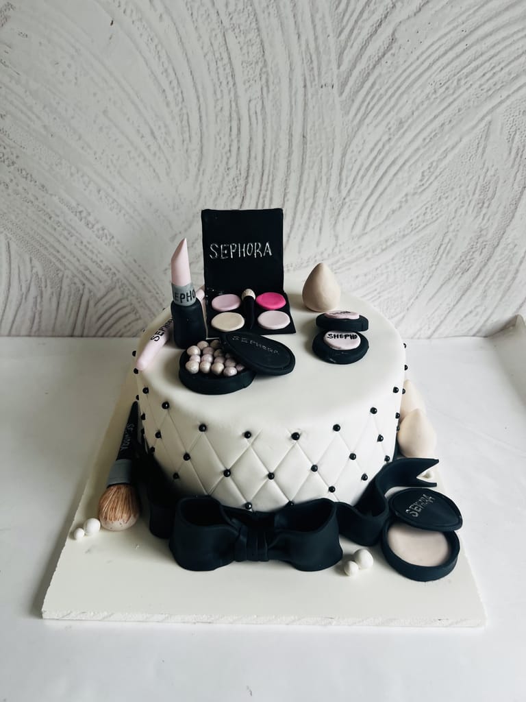 Makeup Theme - Image 1