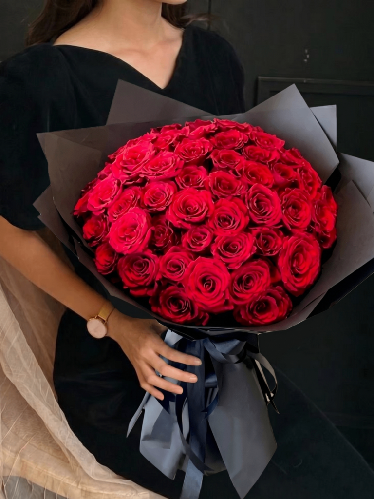 30 BEAUTY ROSES - Image 1