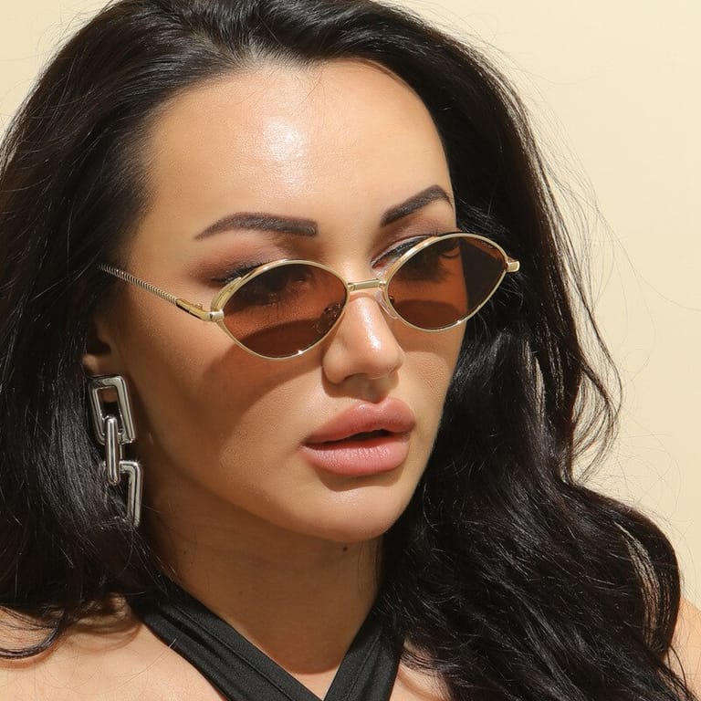 Rubecca Shades  - Image 1