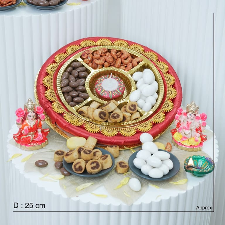 Assorted Festive Dry Fruit & Chocolate - Image 4