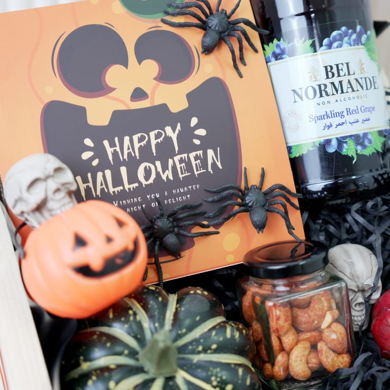 Haunted Harvest Hamper - Image 3