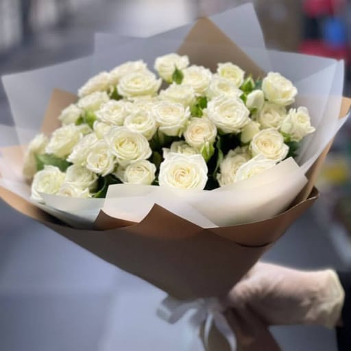 White Beby Roses 