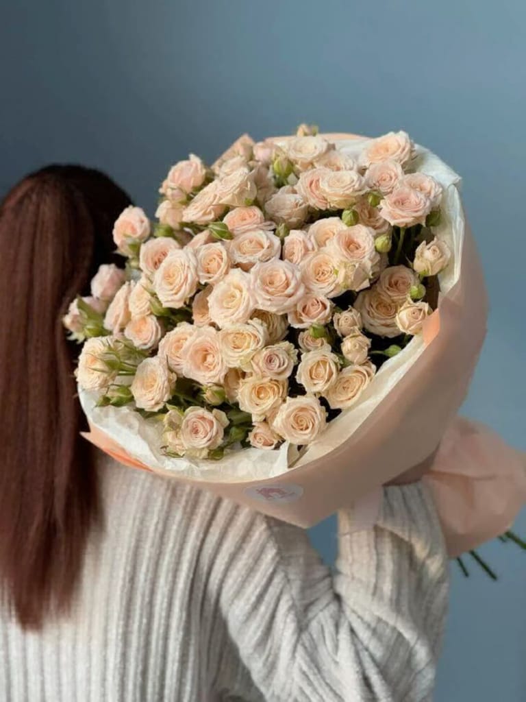 Creme Beby Roses - Image 1