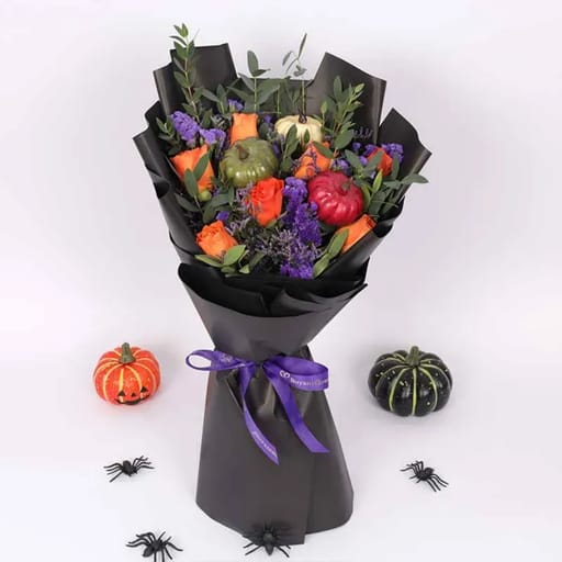 Halloween 7 Orange Roses Bouquet