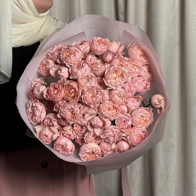 Peach Julieta Roses Bouquet - Image 3