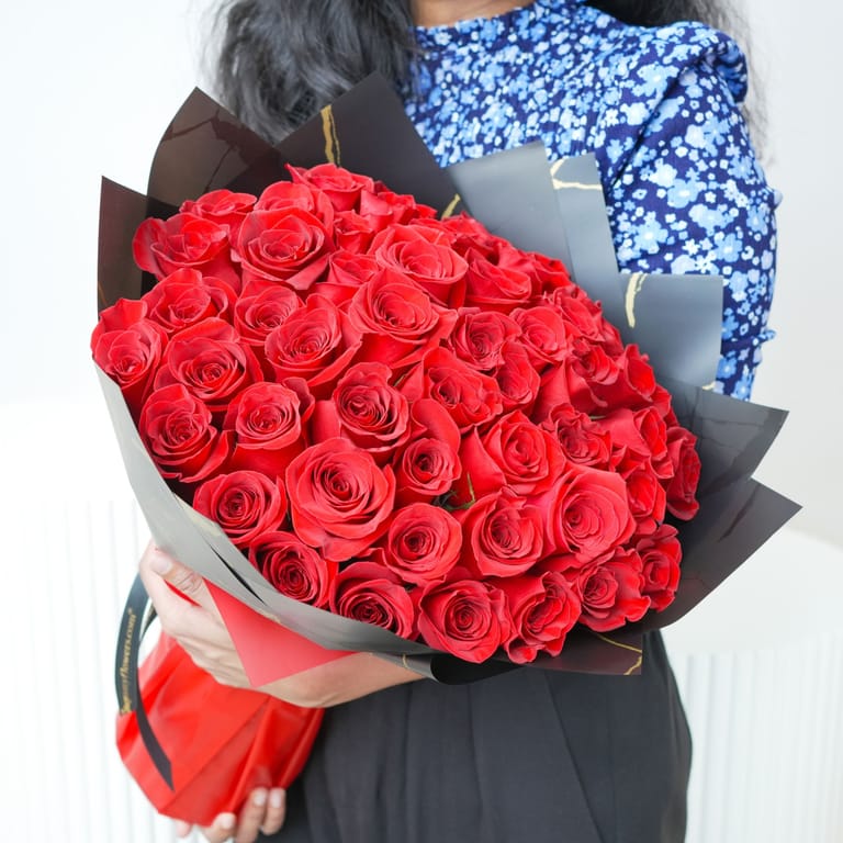 With Love 51 Red Roses - Image 4