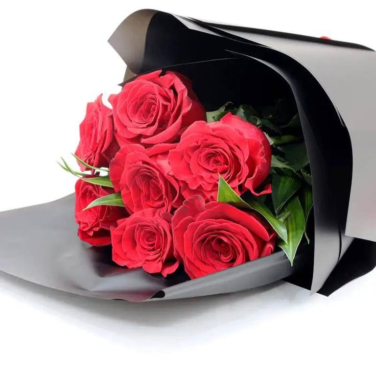 Beauty 7 Red Roses - Image 3