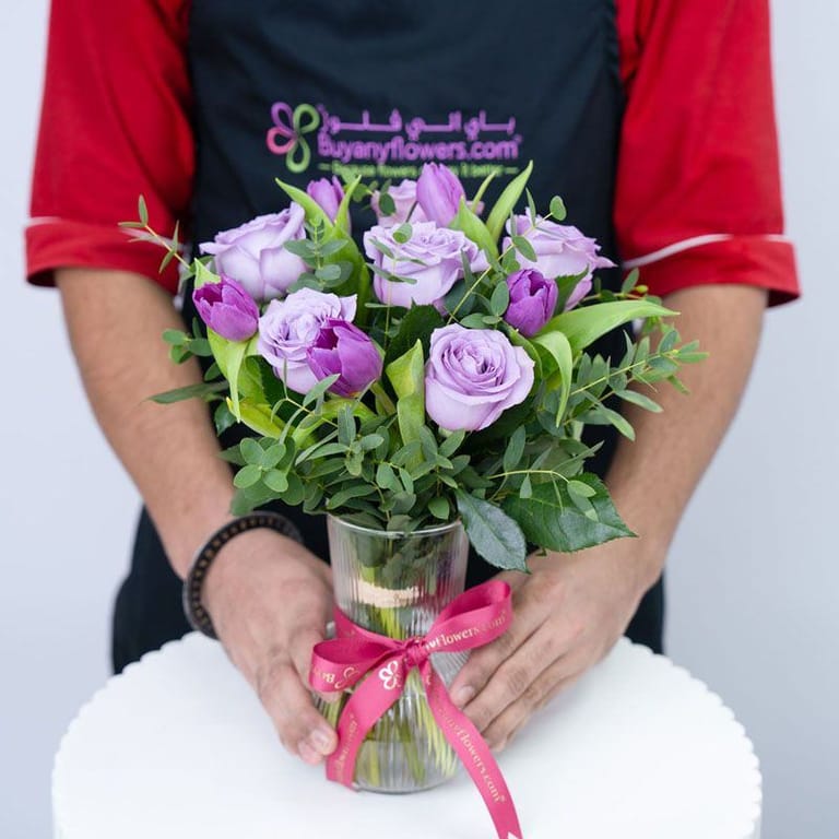 Mauve 11 Roses and Tulips - Image 2