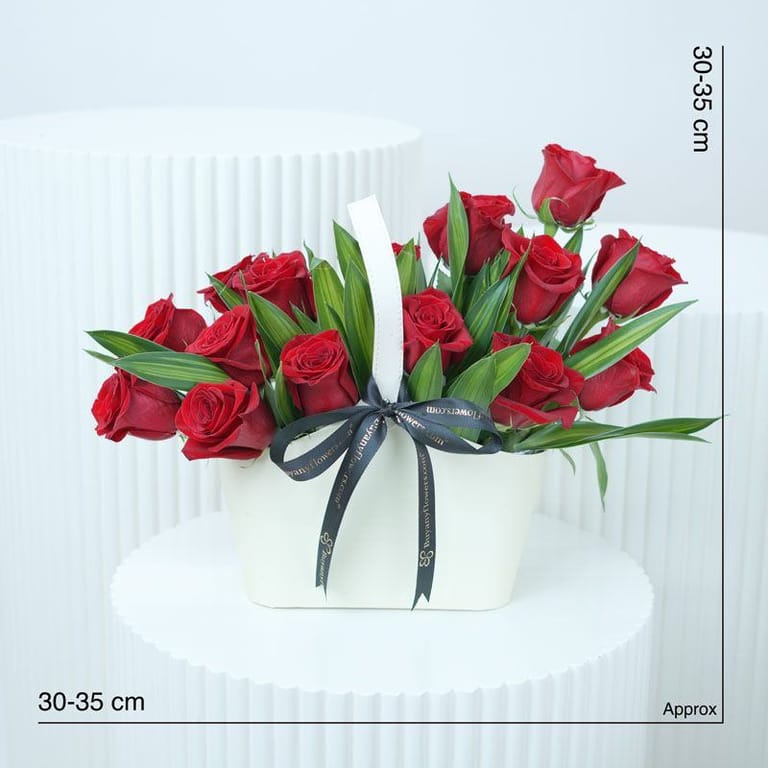 Present 15 Red Roses - Image 4