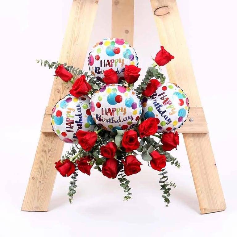 Customize Name Birthday Flower Stand - Image 3
