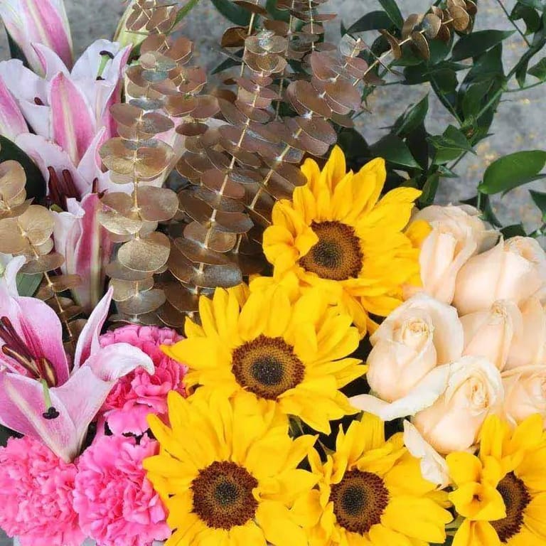 Royal 27 Flower - Image 3
