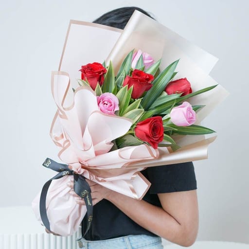 Cute 7 Roses