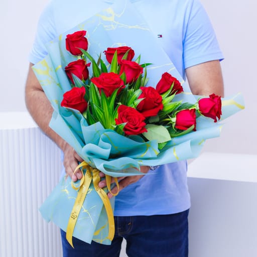 Beauty 11 Red Roses 