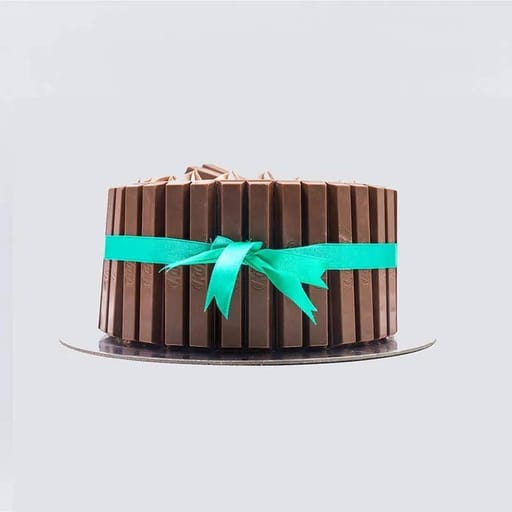 Kitkat Cake