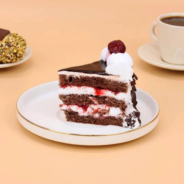 Classic Blackforest Cake - Image 2
