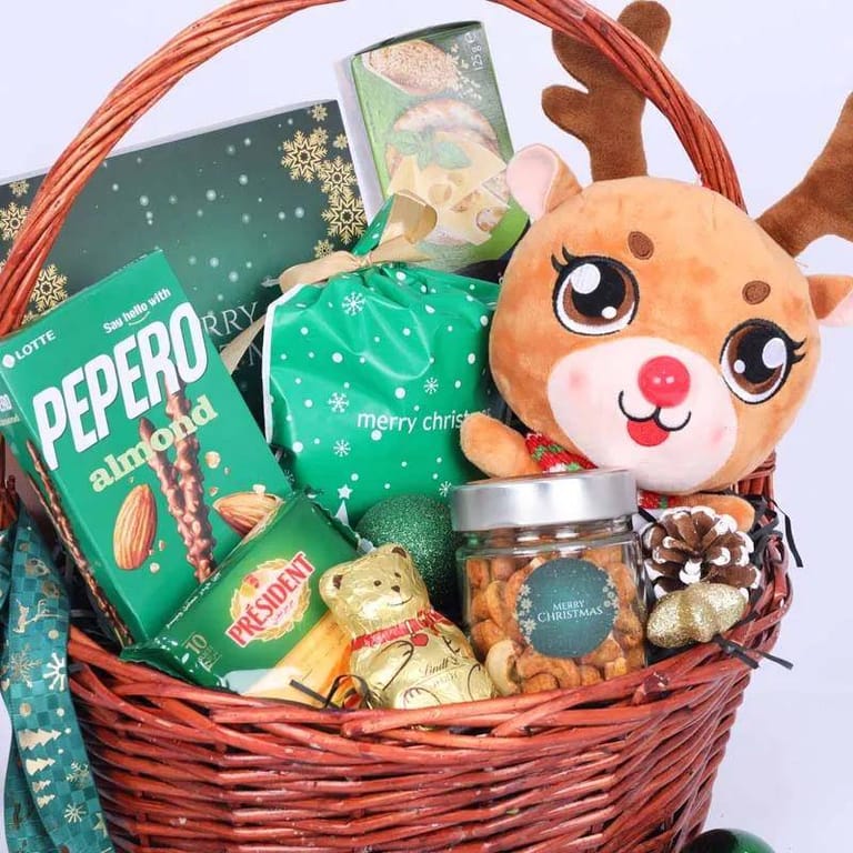 Innocent Christmas - Image 3