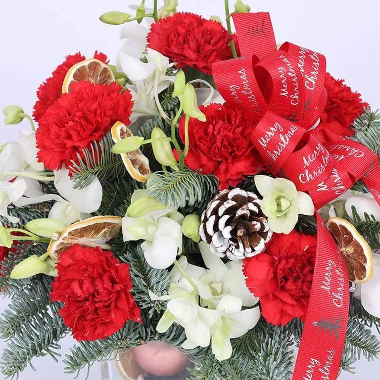 Christmas Flower Arrangement - Image 4