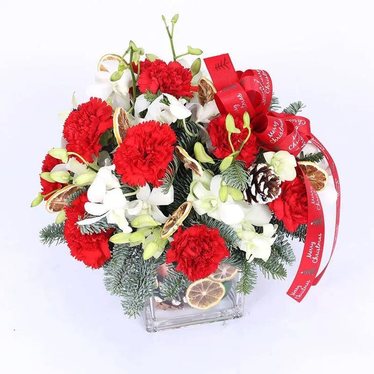 Christmas Flower Arrangement - Image 5