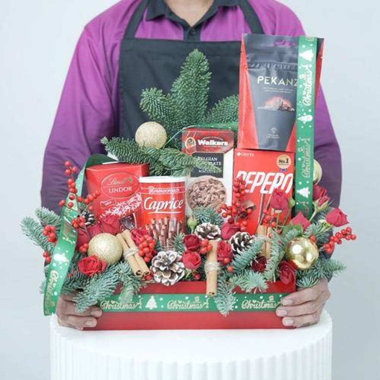 Holiday Celebration - Image 2