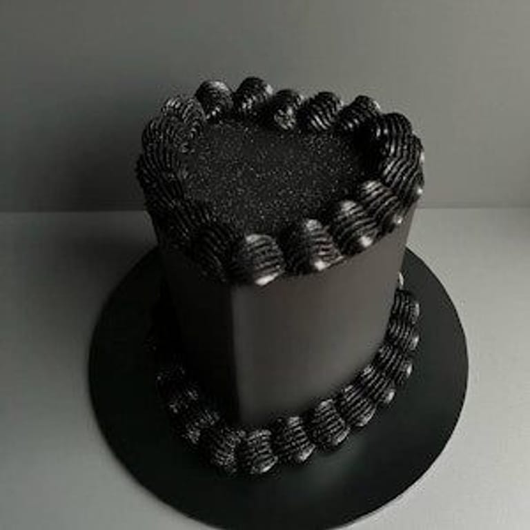 Black Vintage - Image 1