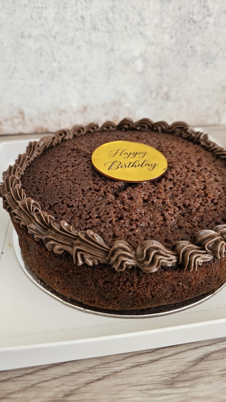 Festive Plum Cake - Image 2