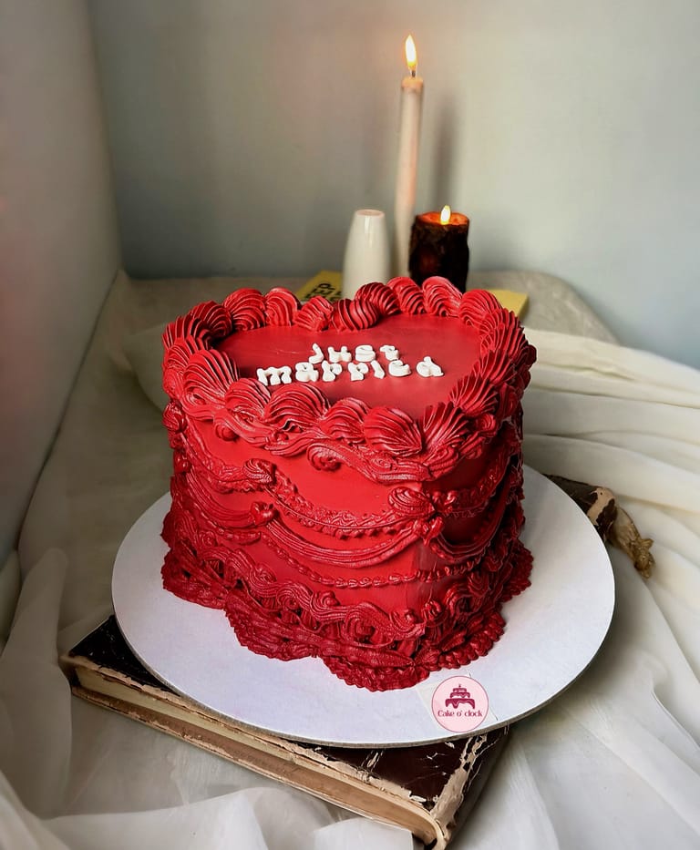 Wedding Cake - Image 3