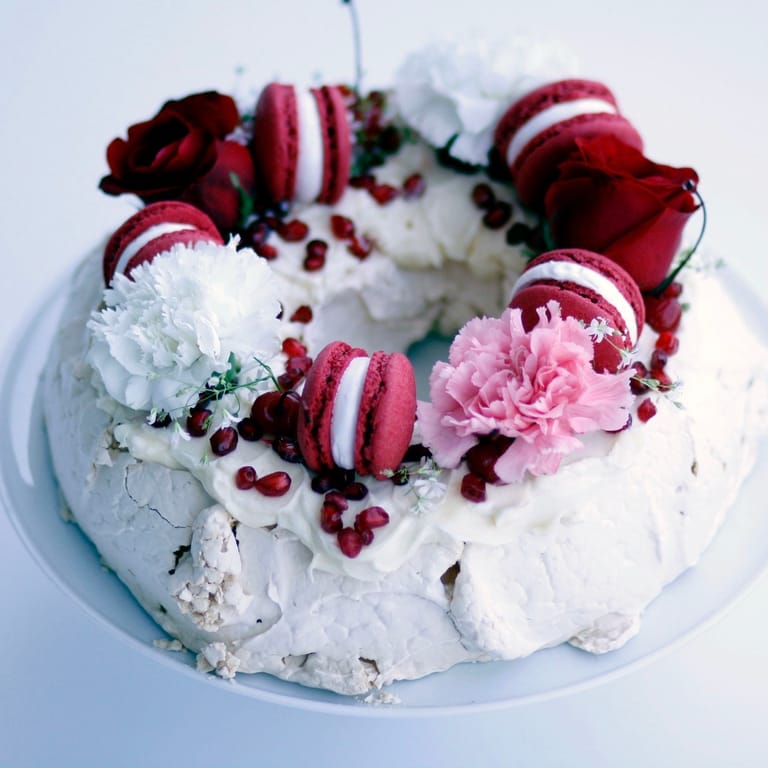 Rose Garden Pavlova - Image 2