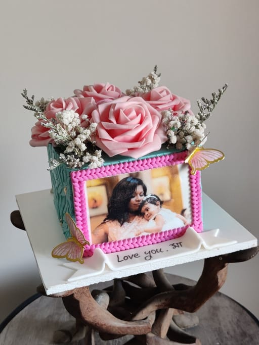 Blossom Memory Keepsake Cake