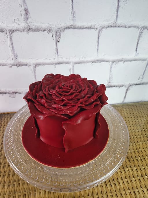Rose Cake 1kg