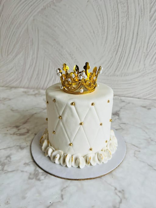Crown Cake