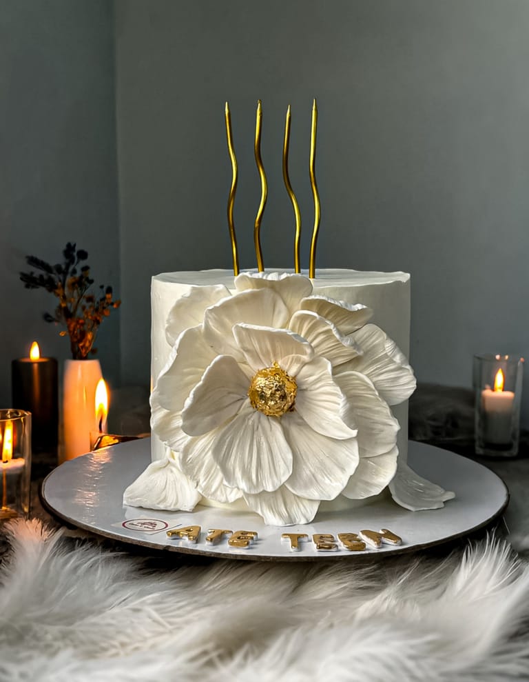 White Flower ๐ผ - Image 1