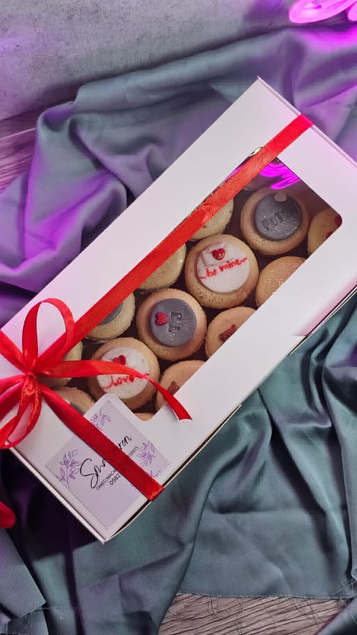 Love Macarons