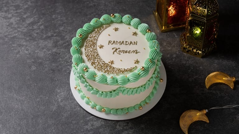Ramadan Delight Cake - Image 1