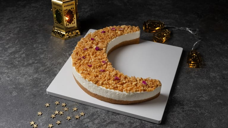 Ramadan Moon Baklava Cheesecake - Image 1